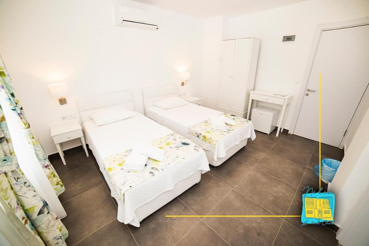 Nilia Butik Otel บอซจาดา ภายนอก รูปภาพ
