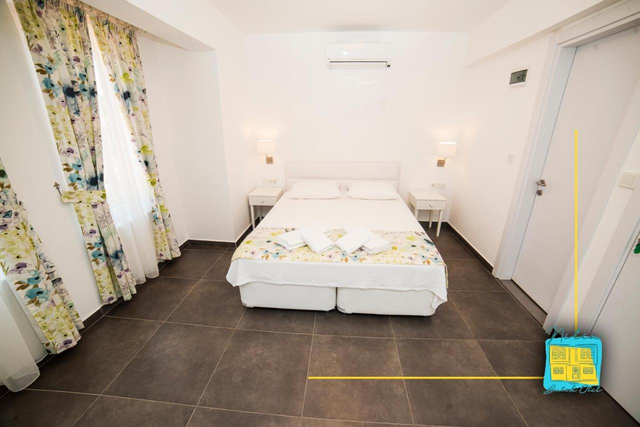 Nilia Butik Otel บอซจาดา ภายนอก รูปภาพ