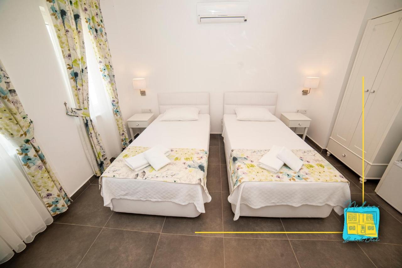 Nilia Butik Otel บอซจาดา ภายนอก รูปภาพ